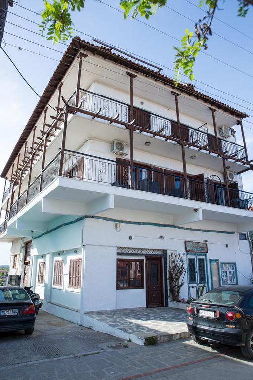 Apartments Mantsiou Old Nikiti Exterior foto